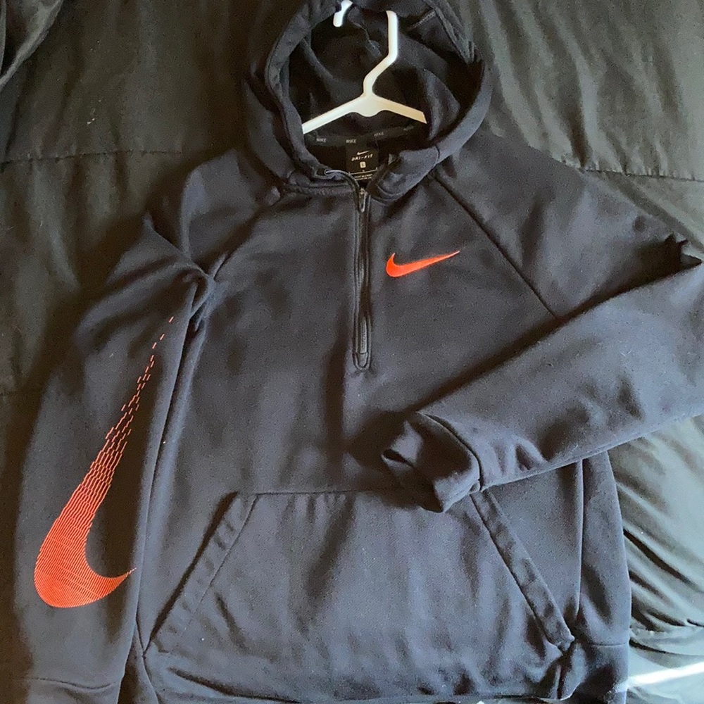 Nike sweatshirt